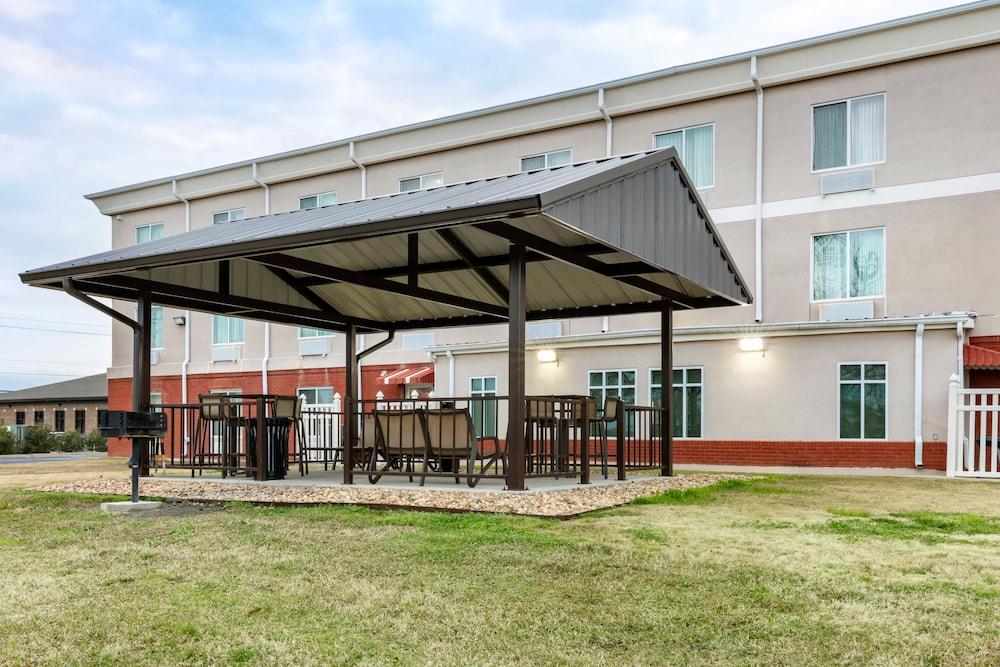 Comfort Inn Us Hwy 80 Demopolis Экстерьер фото