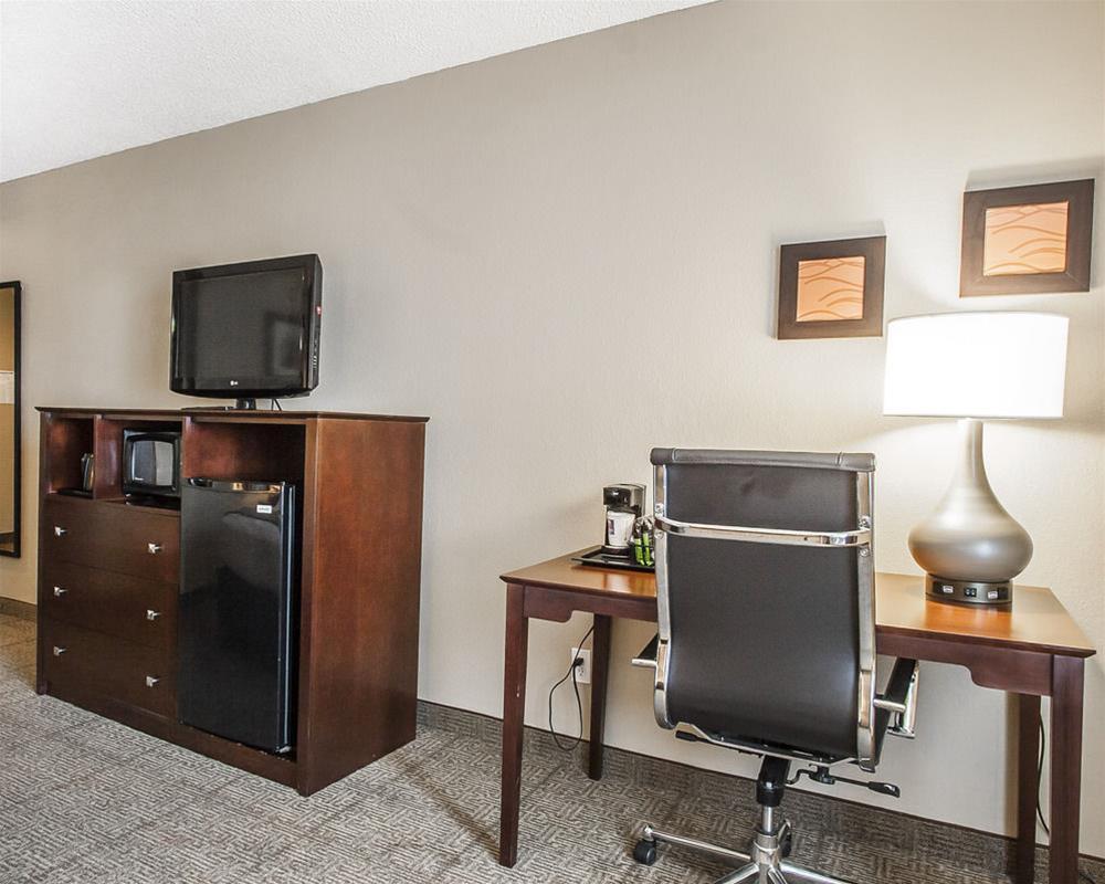 Comfort Inn Us Hwy 80 Demopolis Экстерьер фото